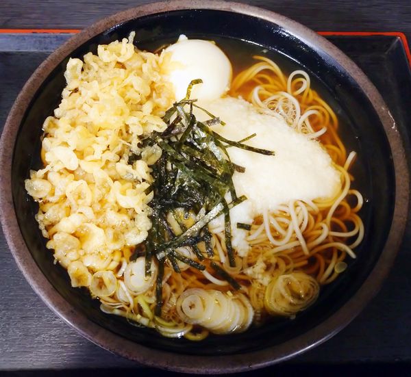 「温玉とろろそば（510円）」@ゆで太郎 水道橋店の写真