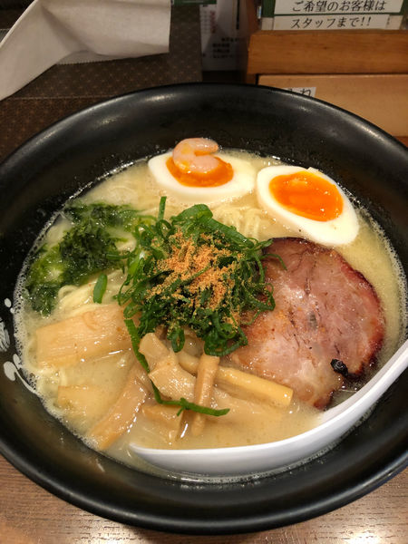 「とろり白湯玉子」@塩らーめん専門 ひるがお 大岡山店の写真