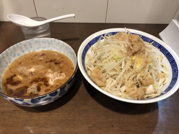 「えびつけ麺ヤサイアブラ　うずら」@ラーメン ゼンゼンの写真