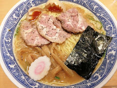 「特製中華そば大盛(1030)」@中華そば 青葉 川崎アゼリア店の写真