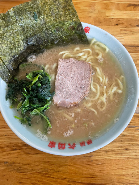 「ラーメン(700円)」@六角家 本店の写真