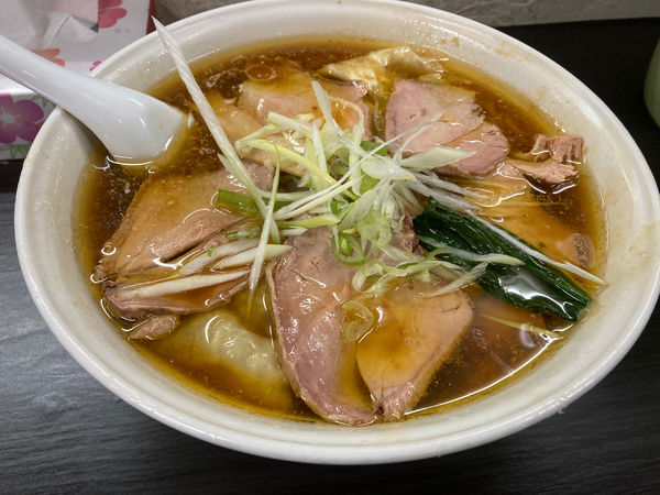 「手打ちチャーシューワンタン麺」@手打 焔の写真