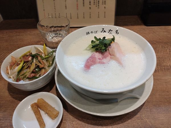 「鶏白湯そば塩＋ネギチャーシュー丼」@鶏そば みなもの写真