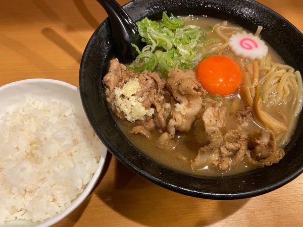 「肉玉そば：900円」@肉玉蕎麦 おとど 北松戸総本山の写真