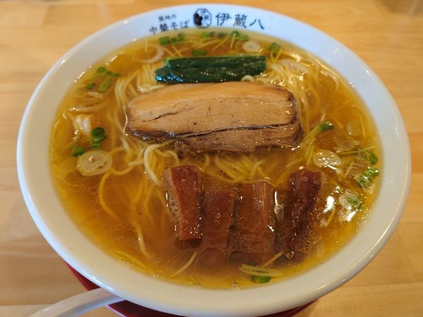 「朝ごはん中華そば（塩）大盛（同額）590円」@築地の中華そば 伊蔵八の写真