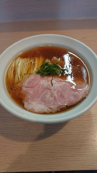 「令3・11・26醤油ラーメン(650円)」@麺笑巧真の写真