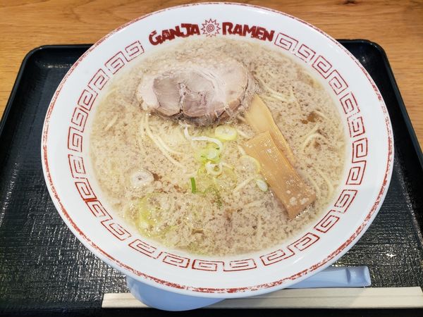 「ガンジャラーメン」@GANJA RAMENの写真