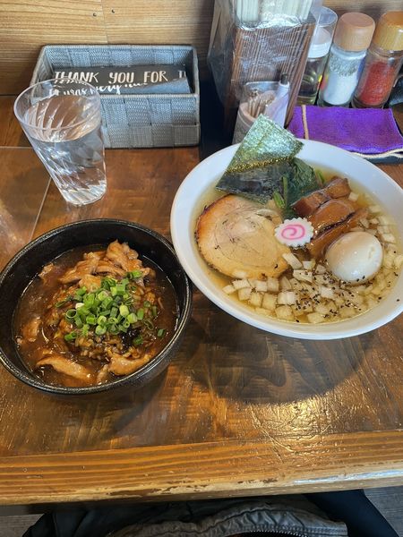 「鷄中華そば（塩& 極太平打ち麺）」@麺屋たつみ 喜心 狭山店の写真