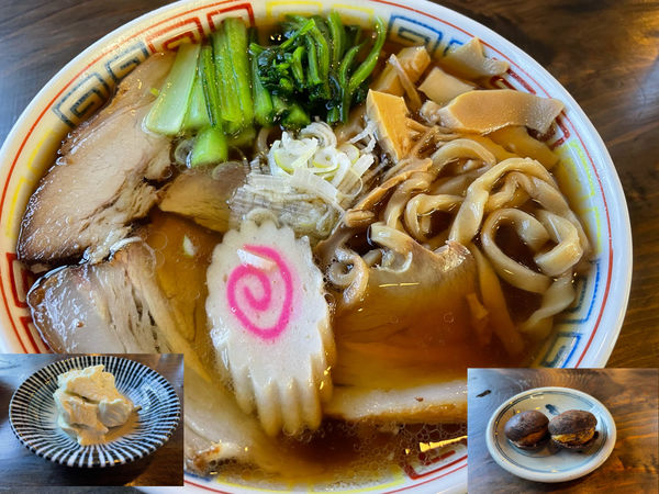 「らーめん850円」@ぼけぼうしの写真