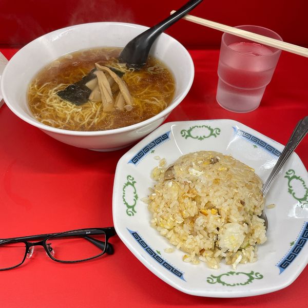 「半チャーハン（半チャンラーメン）」@伊峡の写真
