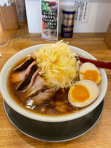 「特製らーめん」@麺や 七彩 八丁堀店の写真