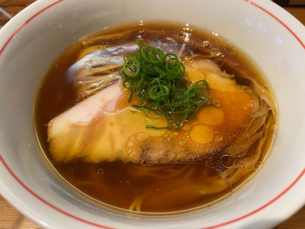 「醤油ラーメン」@ラーメン屋 トイ・ボックスの写真