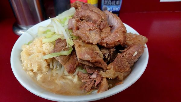 「ラーメン(770円)豚増し(230円)ニンニクアブラ」@ラーメン二郎 相模大野店の写真