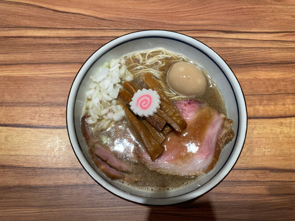 「いりこそば（全部のせ）」@中華そば 堀川の写真