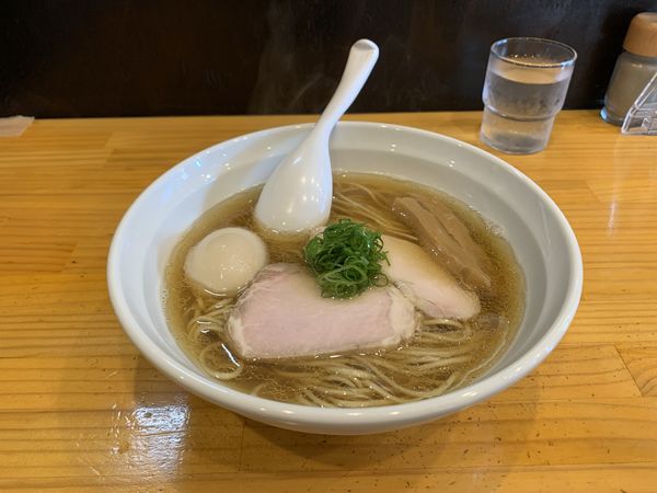 「白醤油味玉（1000円）」@麺響万蕾の写真