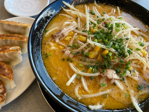 「黄金の味噌ラーメン（花月嵐マスター餃子）」@らあめん花月嵐 ひたちなか高場店の写真