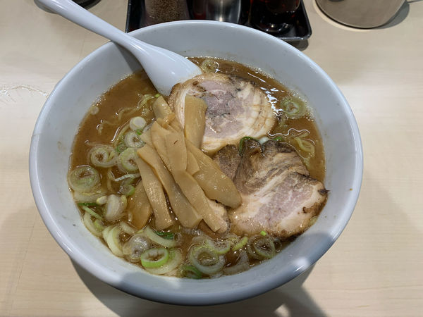 「和風豚骨醤油らーめん750円」@俺の夢の写真