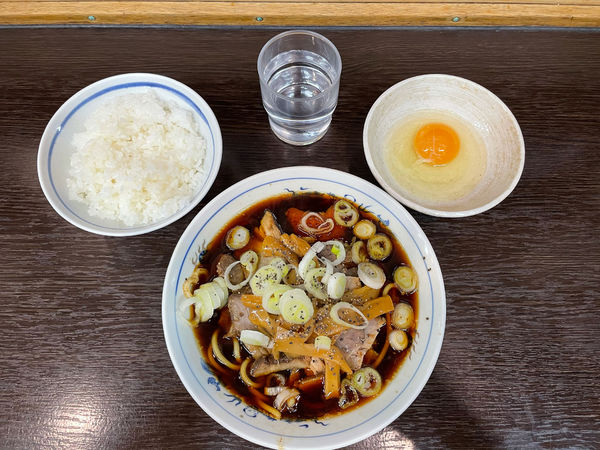 「中華そば、ライス、生卵」@西町大喜 西町本店の写真