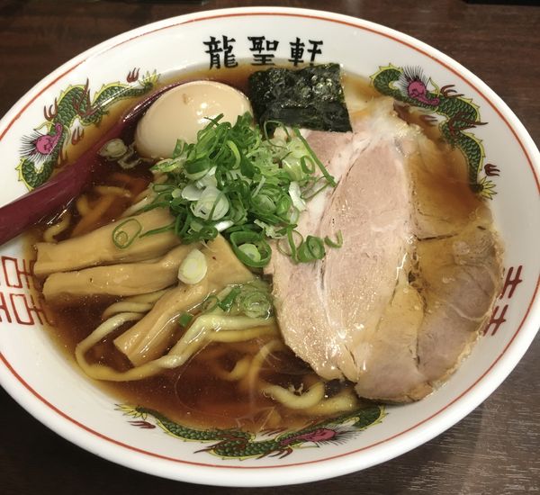 「味玉ラーメン」@永山龍聖軒の写真