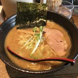 軟骨ラーメン（大盛り）