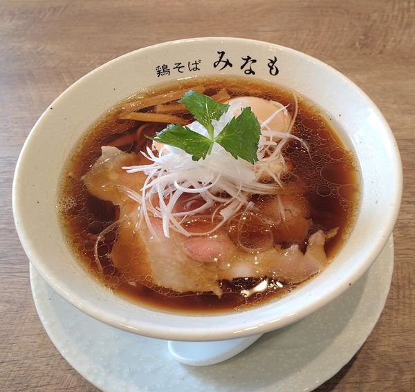 「中華そば醤油　煮玉子」@鶏そば みなもの写真