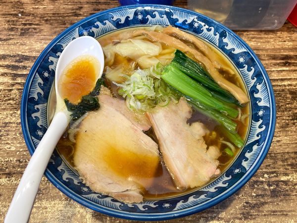 「ワンタン麺 ８９８円」@手打ち中華 こころの写真