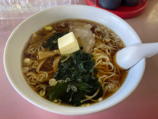 「バター醤油ラーメン」@ラーメン とんとんの写真