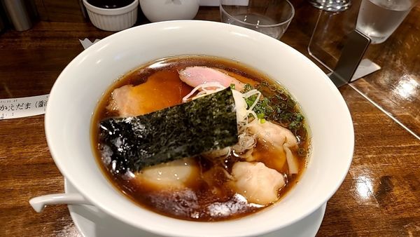 「特製醤油拉麺」@創作麺工房 鳴龍の写真