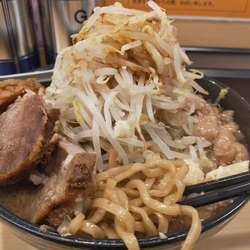 ブー郎中（麺固め・全部）