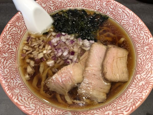 「淡麗煮干（手もみ麺）」@麺や べらぼうの写真