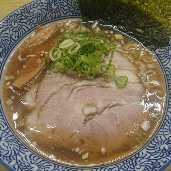 「醤油らーめん750円」@麺屋 つるるの写真