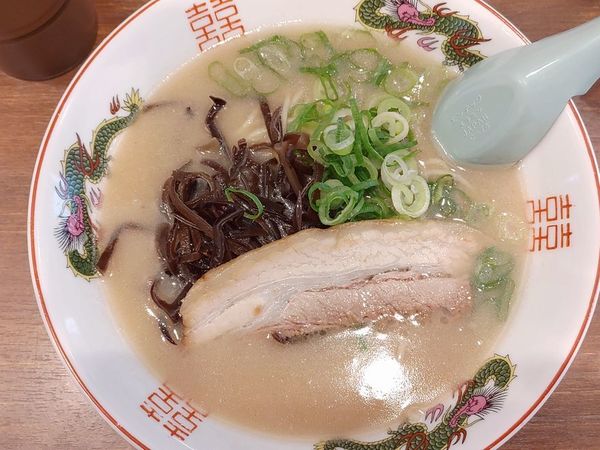 「十割ラーメン」@ぎょらん亭 魚町店の写真