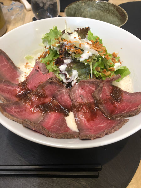 「ローストビーフパレットM 1050円」@JUNK NOODLE FACTORYの写真