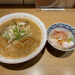 味噌ラーメンまったり、真鯛昆布〆丼