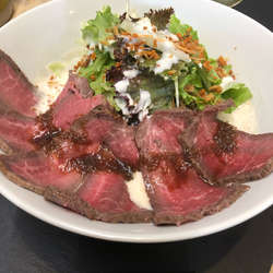 ローストビーフパレットM 1050円