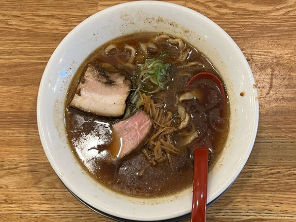 「喜多方らーめん煮干」@麺や 七彩 八丁堀店の写真