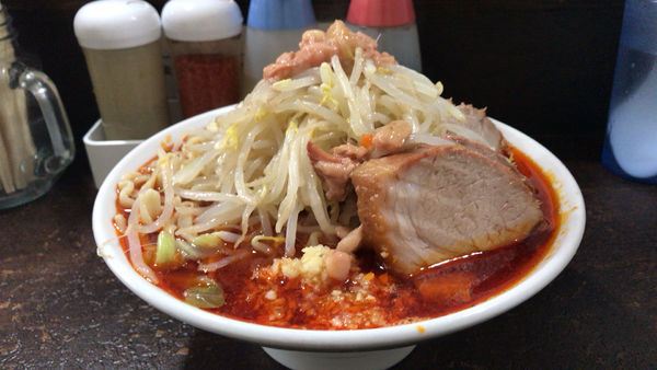 「あかいらーめん ￥950 豚1枚 ￥100」@ぶたけん。の写真