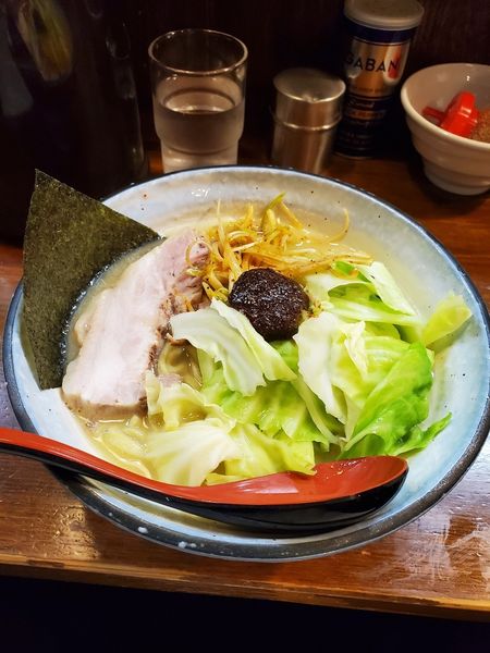 「熟成練り醤油らーめん(大)」@『   』（無銘）の写真