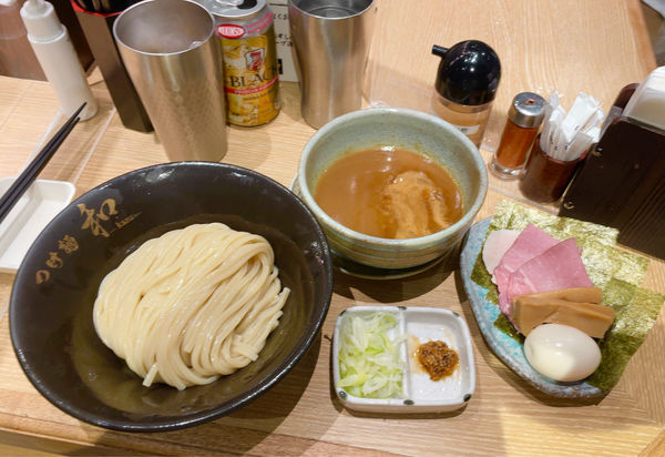 「特製つけ麺 並ver. & ハイボール」@つけ麺 和-kazu- 仙台広瀬通り店の写真
