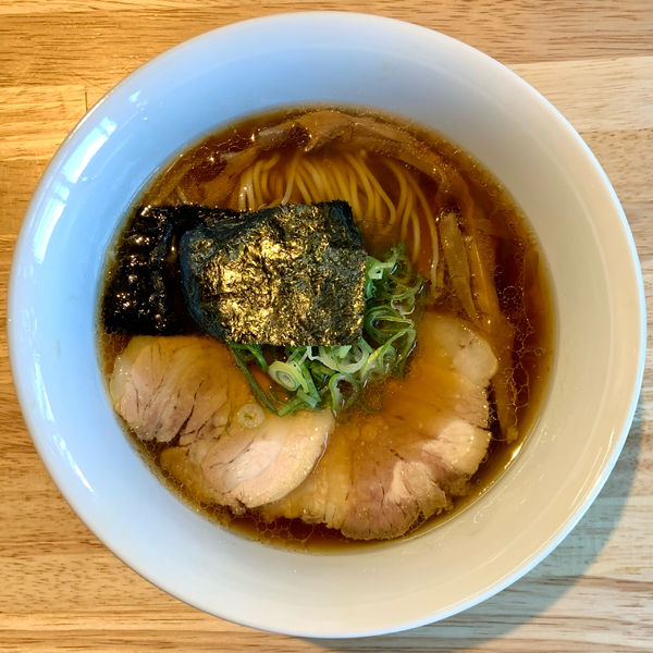 「醤油らぁ麺（800円）」@支那そばや 鳥栖の写真
