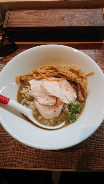 「カエシ不使用煮干し鶏チャーシューver+穂先メンマ」@芛堂寺の写真