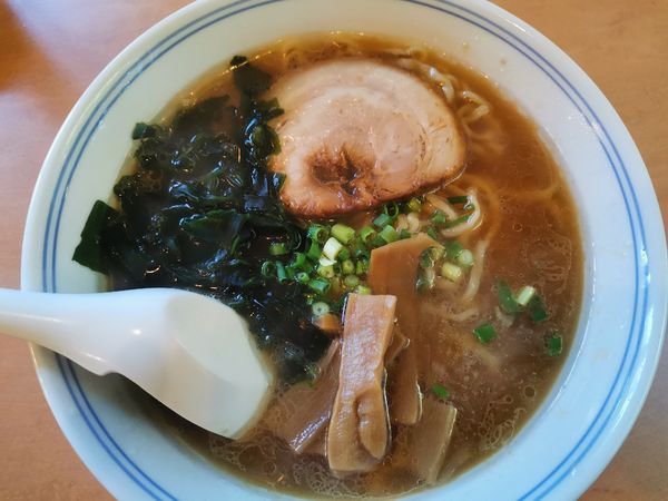 「手打ちラーメン並」@峠のラーメンの写真