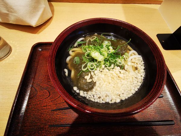 「昆布うどん」@粋麺 あみ乃や 近鉄京都駅店の写真