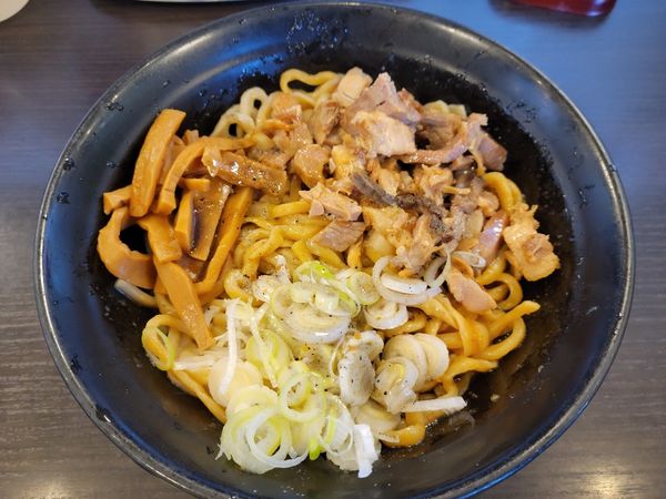 「黒 まぜそば 748円」@麺屋祥元の写真