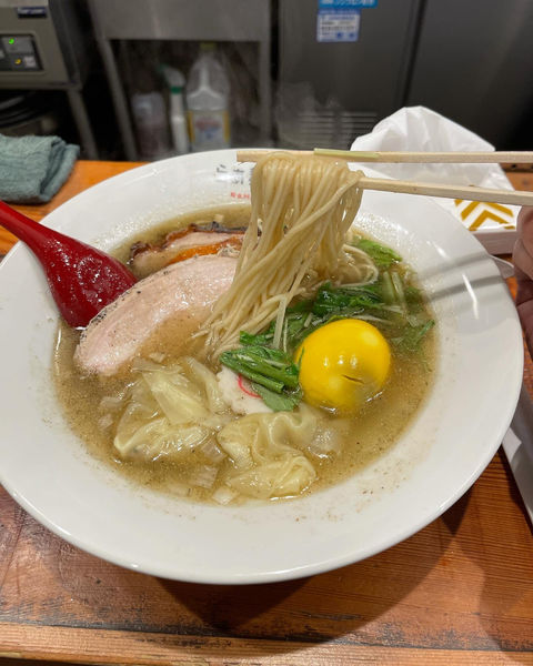 「全部のせ塩らぁ麺 1200円」@らぁ麺 いしばしの写真