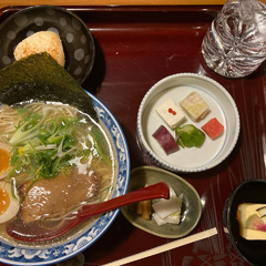 和菜 いたやの画像