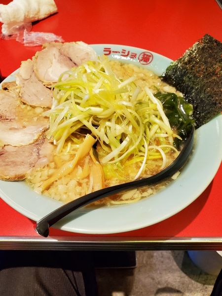 「ネギチャーシューメン醤油　濃いめ　こってり　硬め」@ラーショ マルミャーの写真