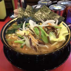 ラーメン、野菜畑