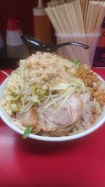 「大豚  ねぎ汁なし  野菜  ニンニク  油」@ラーメン二郎 中山駅前店の写真