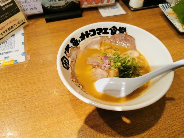 「特製ラーメン」@酒と魚オトコマエ酒場の写真